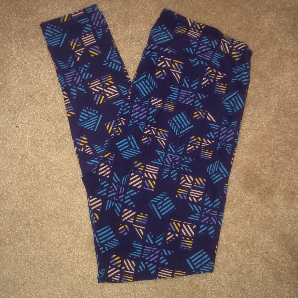 LuLaRoe Purple Leggings- Tall and Curvy